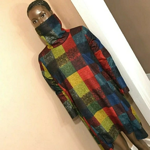 Tunic - Picture 1 of 2